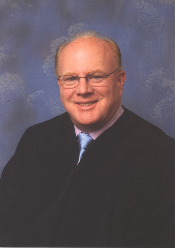 D Judge